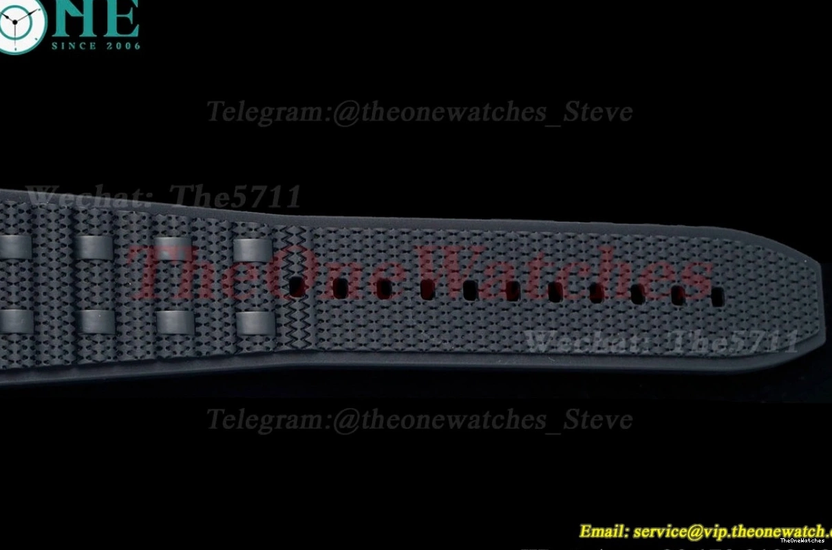 Chronomat Strap Dial 42MM TF on A7750 Silver B01 Rubber Rouleaux 0401